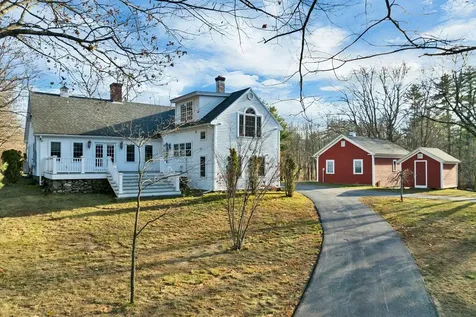 475 Governor Wentworth Highway Wolfeboro NH 03894