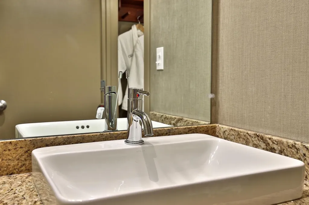 228 East Mountain Road Killington VT 05751