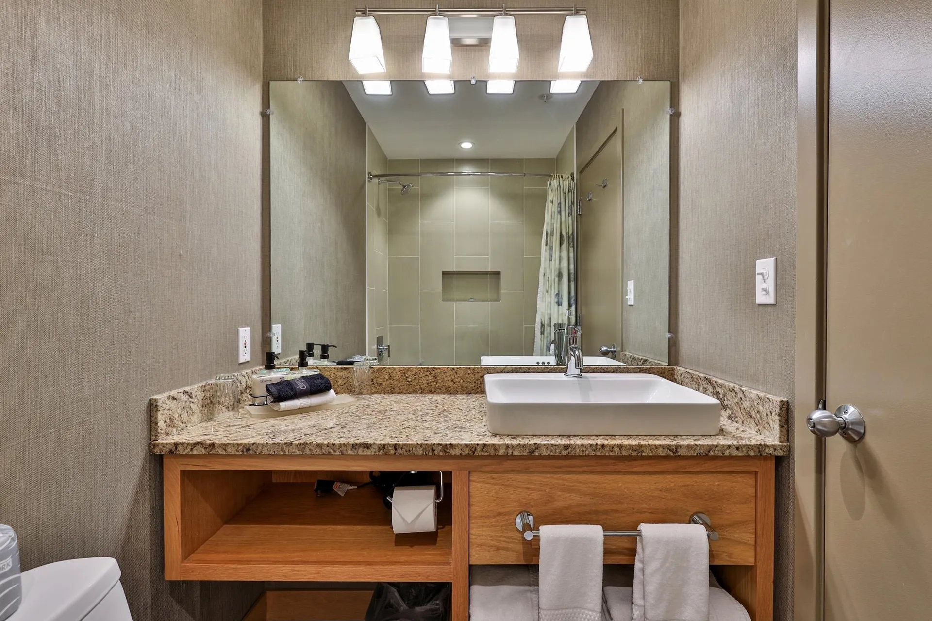 228 East Mountain Road Killington VT 05751