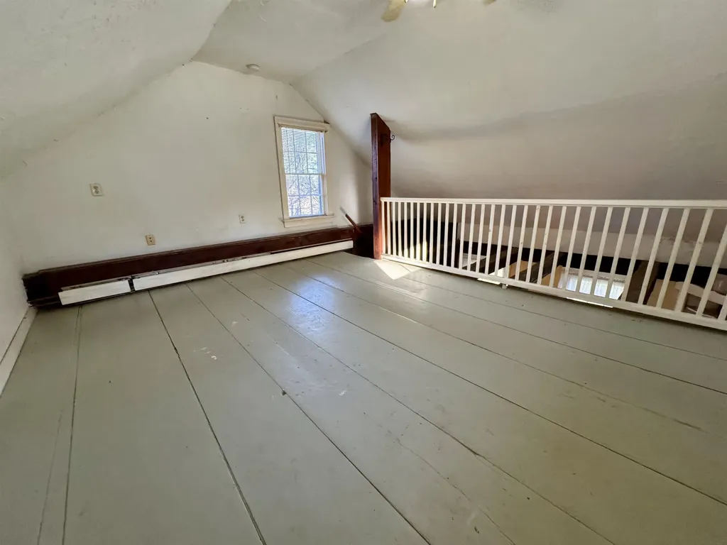 999 Upper Plain Bradford VT 05033