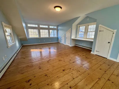 999 Upper Plain Bradford VT 05033