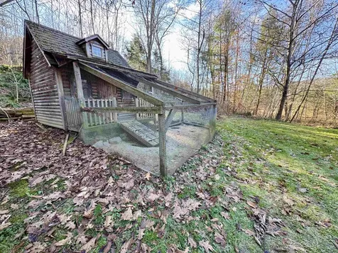 999 Upper Plain Bradford VT 05033