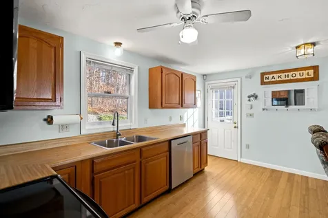 147 Weirs Boulevard Laconia NH 03246