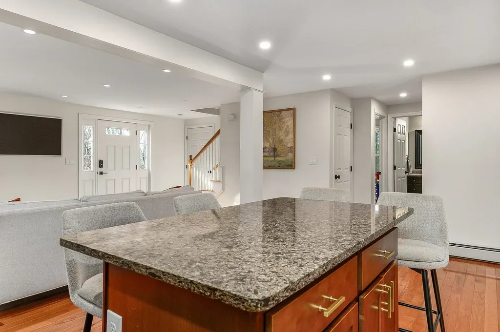 85 Priest Road Nottingham NH 03290