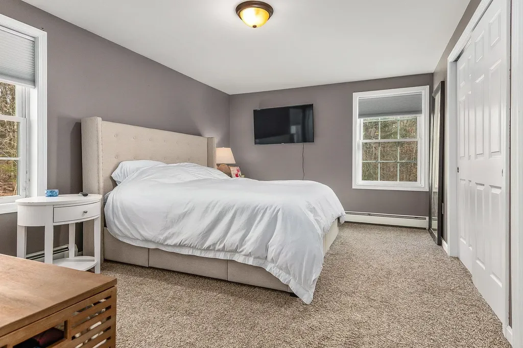 85 Priest Road Nottingham NH 03290