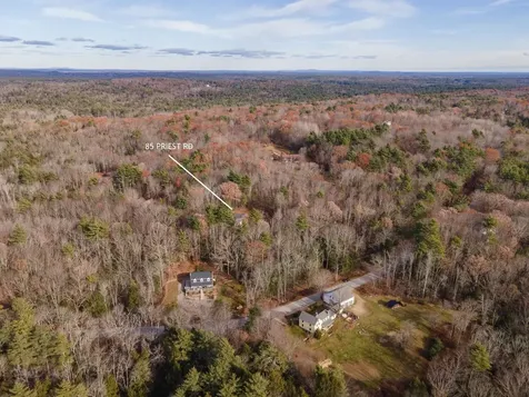 85 Priest Road Nottingham NH 03290