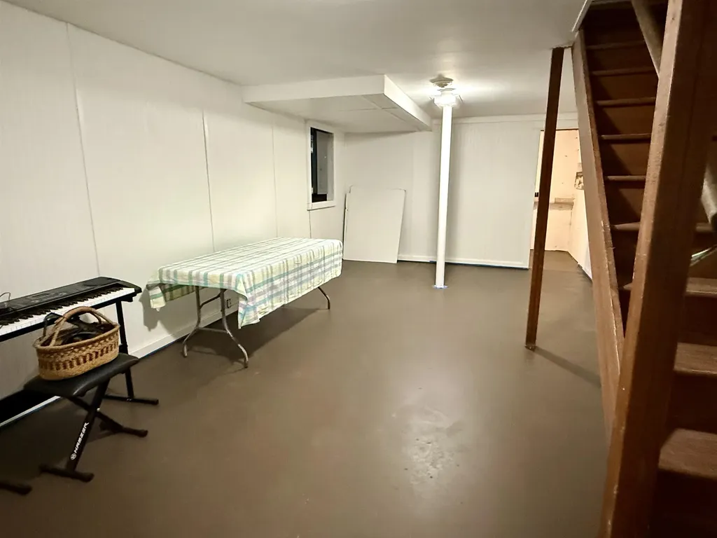 792 Court Street Keene NH 03431