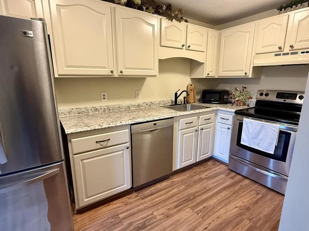 792 Court Street Keene NH 03431