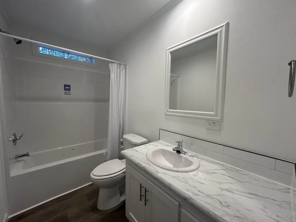 125 Cochecho Road Farmington NH 03835