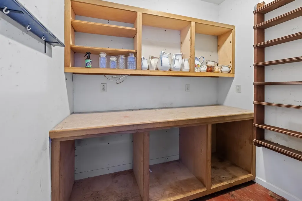 298 Jenneville Road Hartland VT 05048