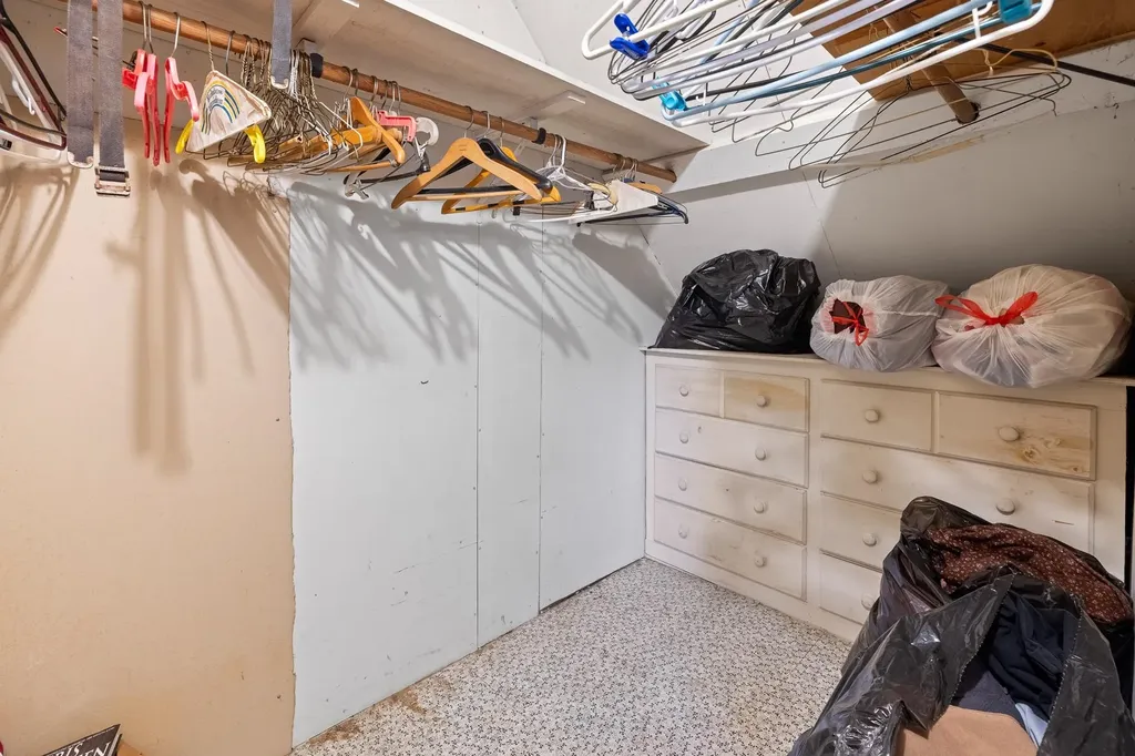 298 Jenneville Road Hartland VT 05048