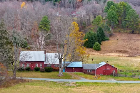 298 Jenneville Road Hartland VT 05048