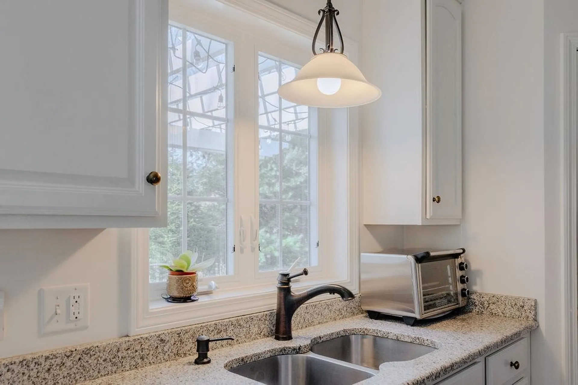 11 Legacy Lane Peterborough NH 03458