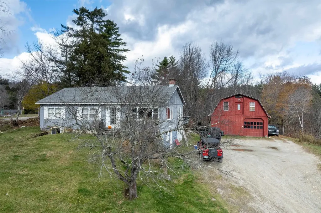135 Overlook Drive Londonderry VT 05148