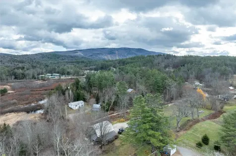 135 Overlook Drive Londonderry VT 05148