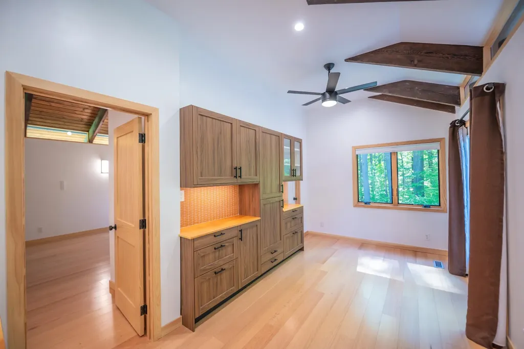 1375 Sheldon Hill Road Wardsboro VT 05355