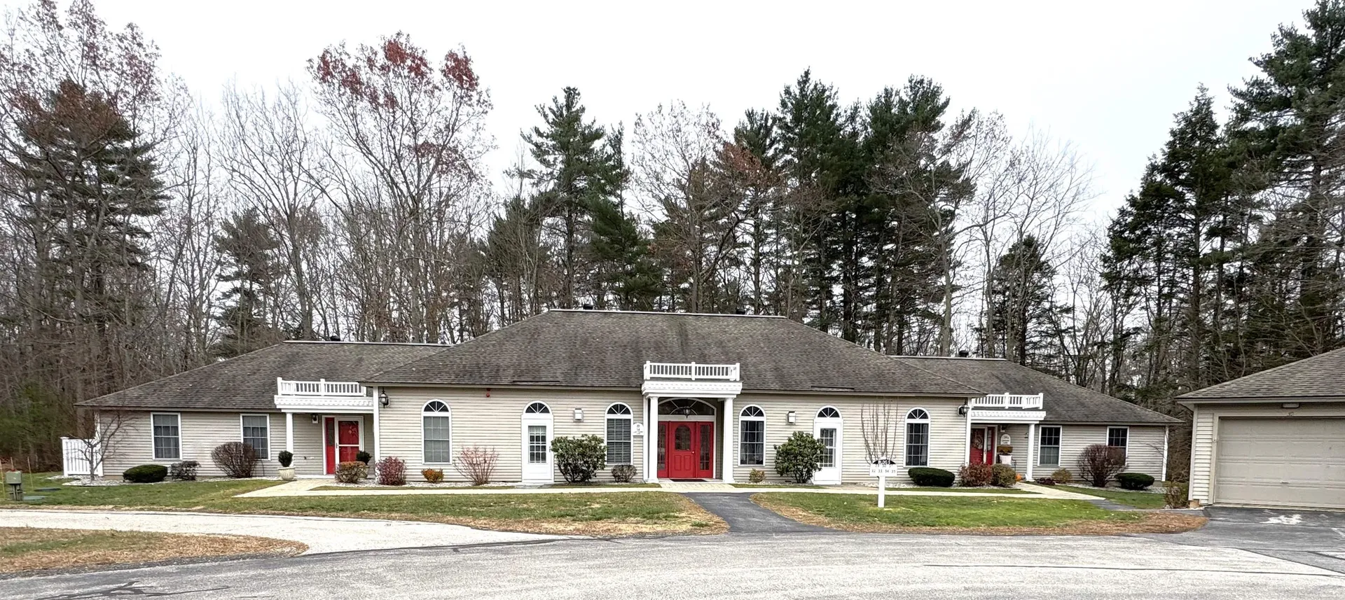 32 Lantern Lane Kingston NH 03848