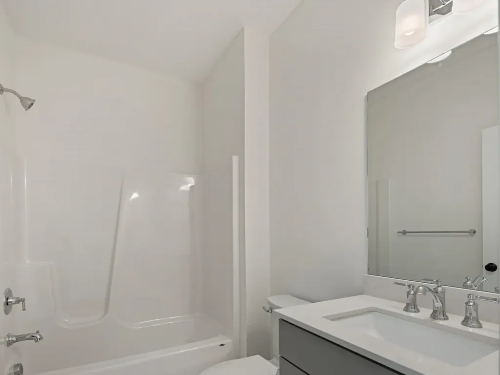 77 Daniel Drive South Burlington VT 05403