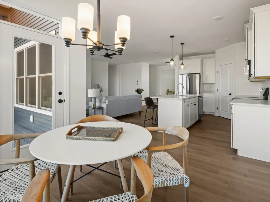 77 Daniel Drive South Burlington VT 05403