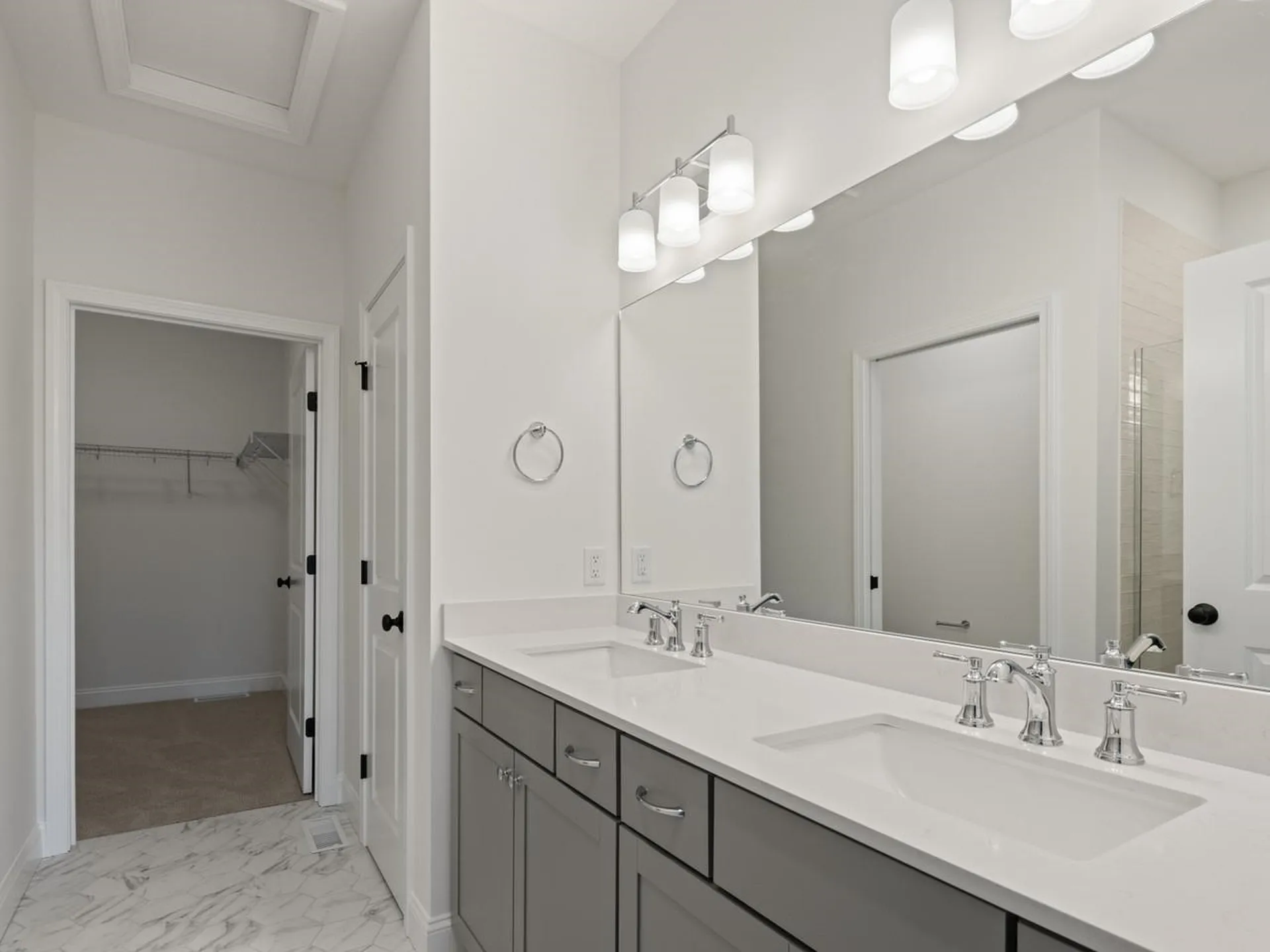 77 Daniel Drive South Burlington VT 05403