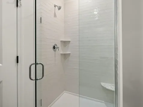 77 Daniel Drive South Burlington VT 05403