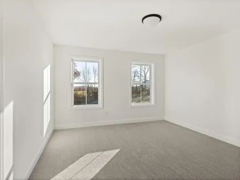 77 Daniel Drive South Burlington VT 05403