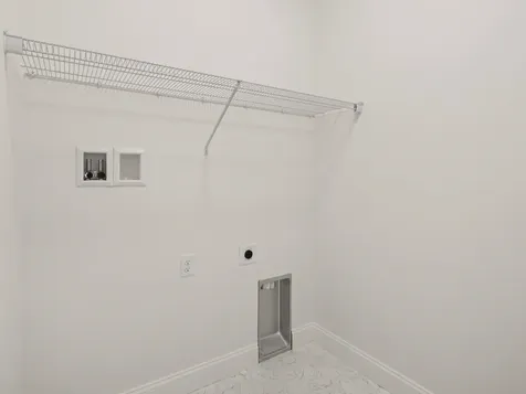 77 Daniel Drive South Burlington VT 05403