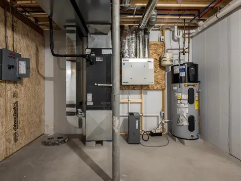 77 Daniel Drive South Burlington VT 05403