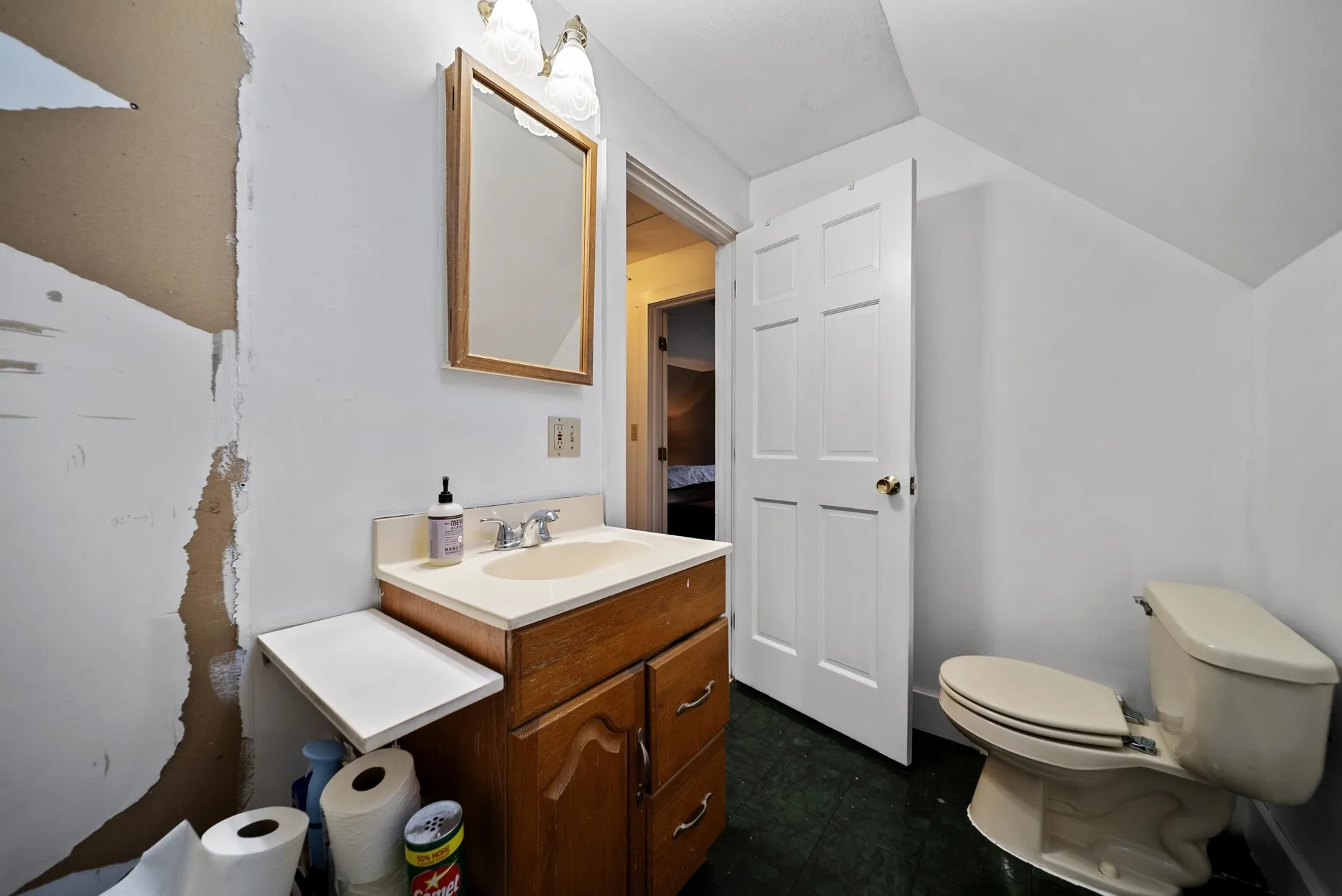 73 Pine Street Danville NH 03819