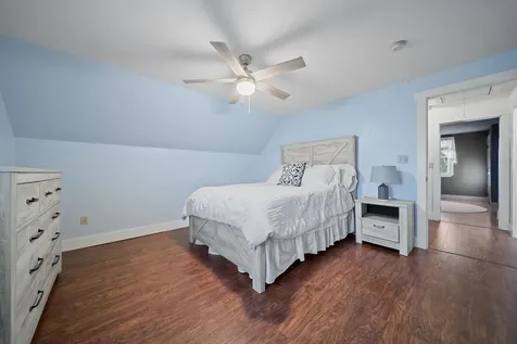 73 Pine Street Danville NH 03819