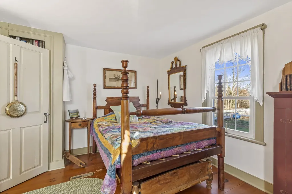 392 High Street Candia NH 03034