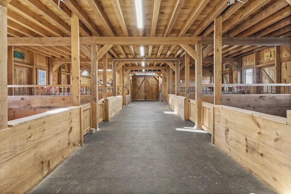 392 High Street Candia NH 03034