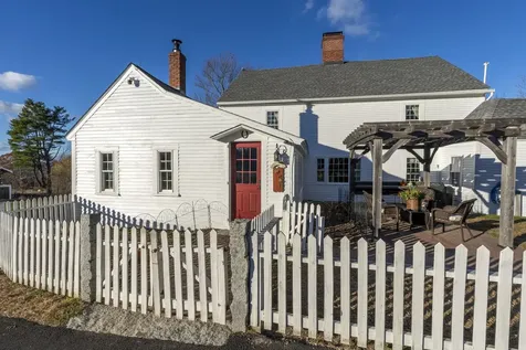 392 High Street Candia NH 03034