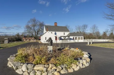 392 High Street Candia NH 03034