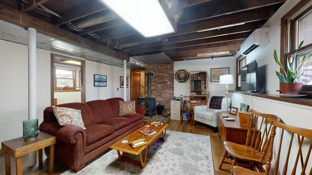 21 Briar Lane Essex VT 05452