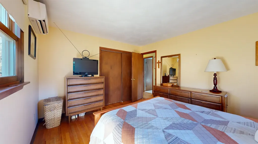 21 Briar Lane Essex VT 05452