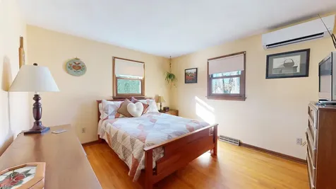 21 Briar Lane Essex VT 05452