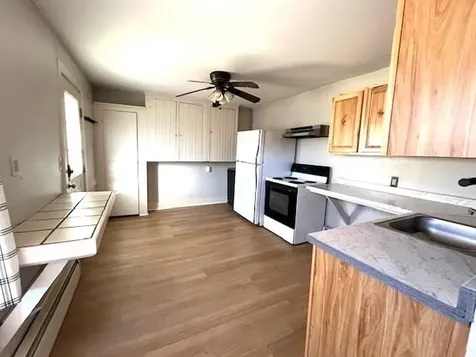 26 Western Avenue Henniker NH 03242