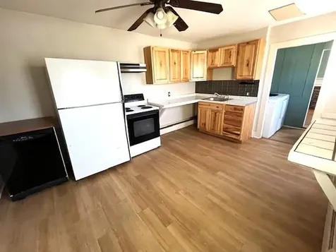 26 Western Avenue Henniker NH 03242