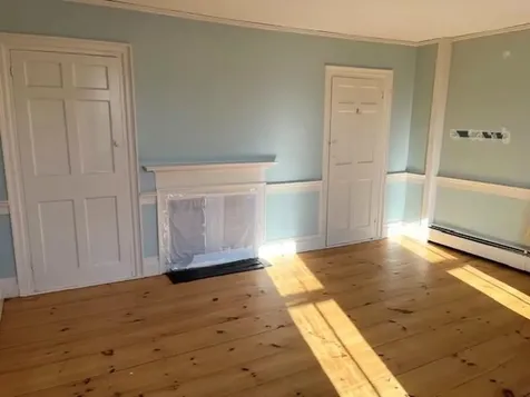 26 Western Avenue Henniker NH 03242