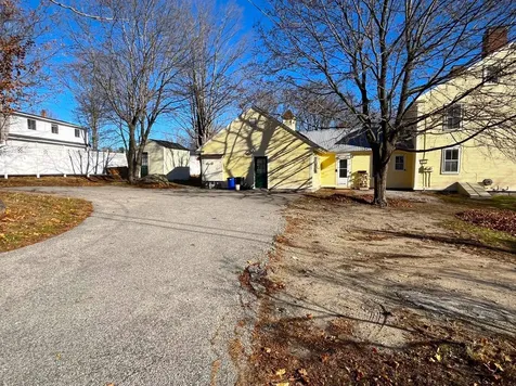 26 Western Avenue Henniker NH 03242