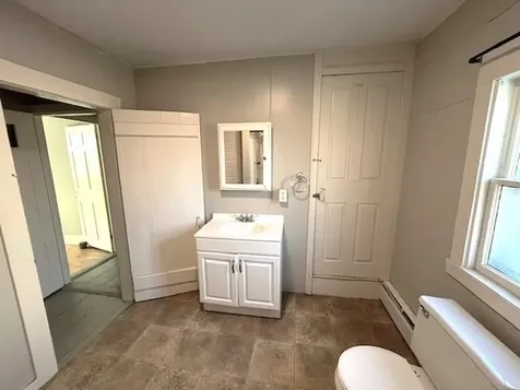 26 Western Avenue Henniker NH 03242