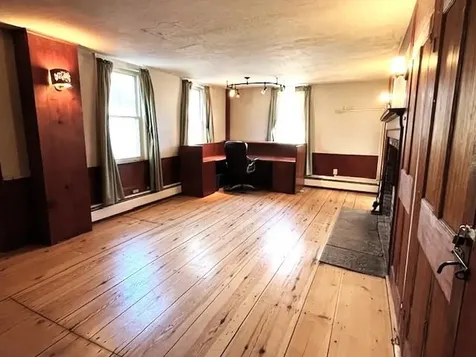 26 Western Avenue Henniker NH 03242