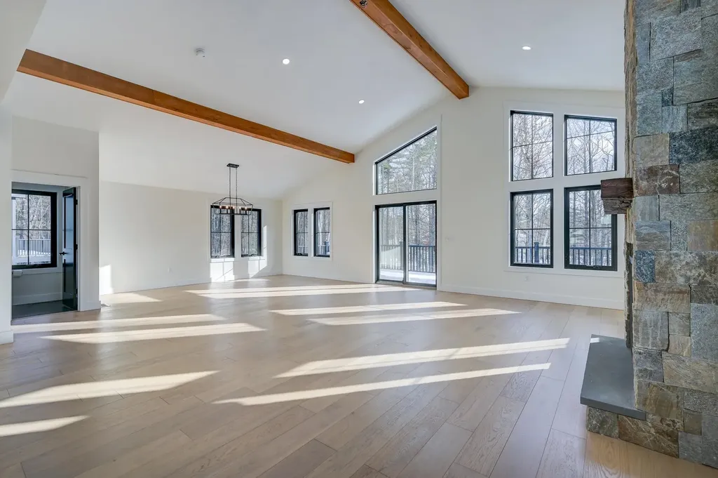 21 Hidden Glade Drive Bartlett NH 03845