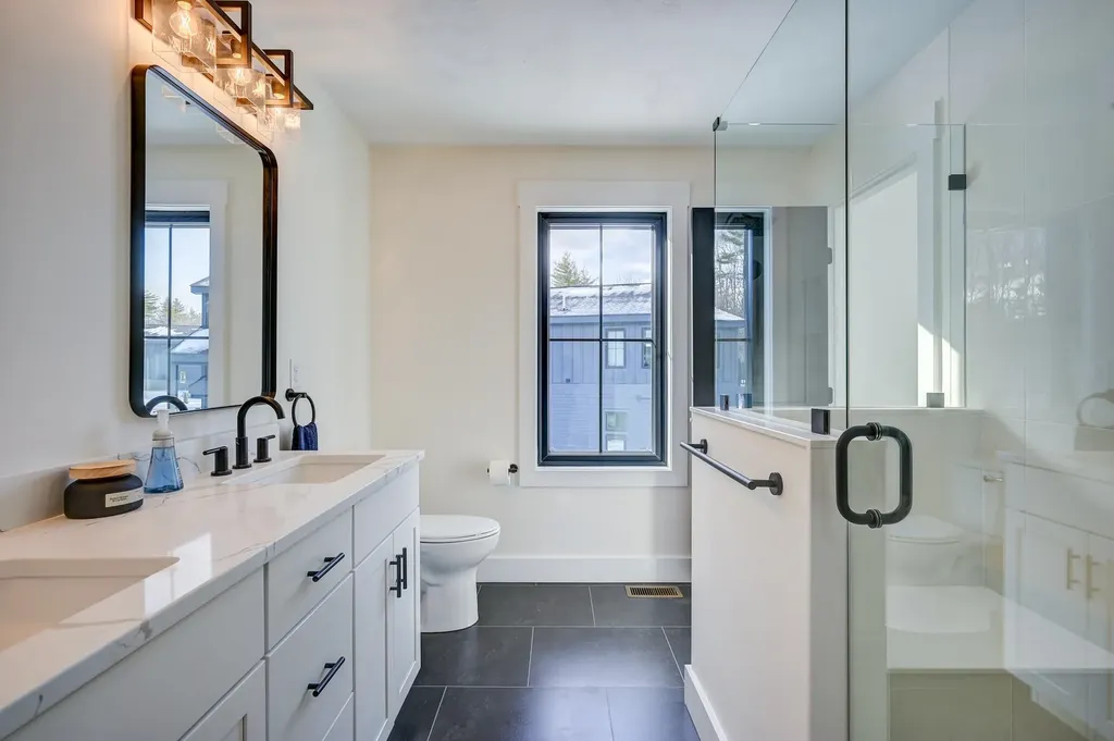 21 Hidden Glade Drive Bartlett NH 03845