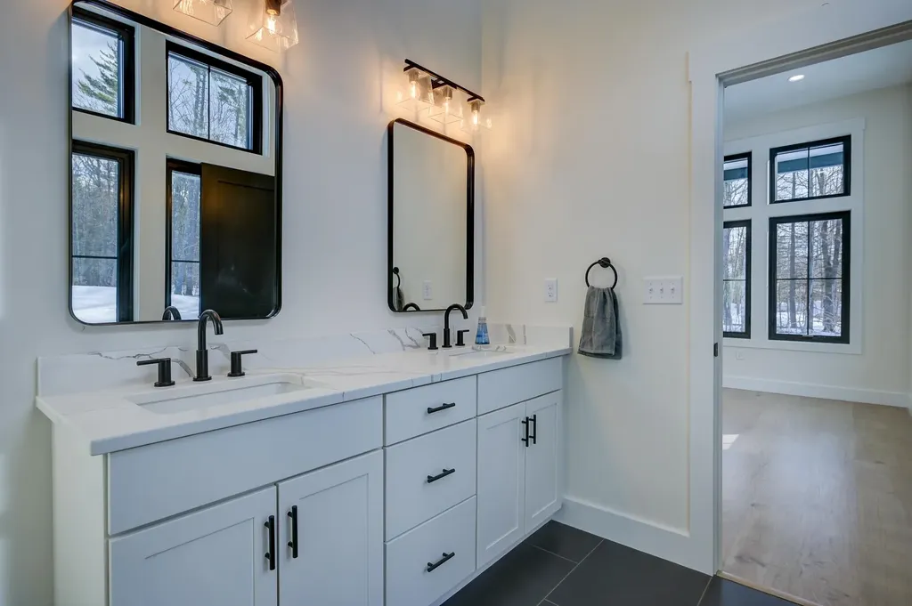 21 Hidden Glade Drive Bartlett NH 03845