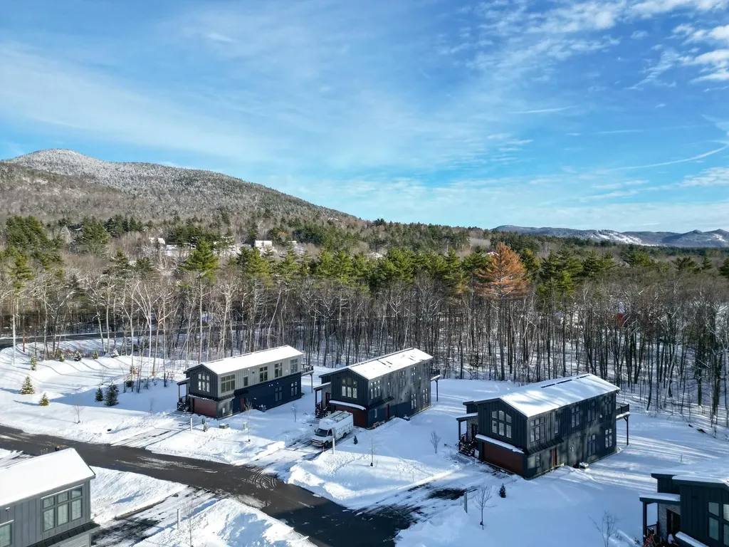 21 Hidden Glade Drive Bartlett NH 03845