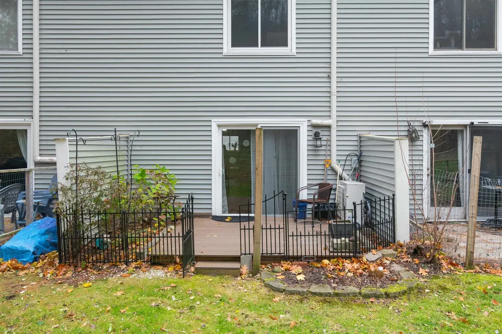 224 Locust Hill Shelburne VT 05482