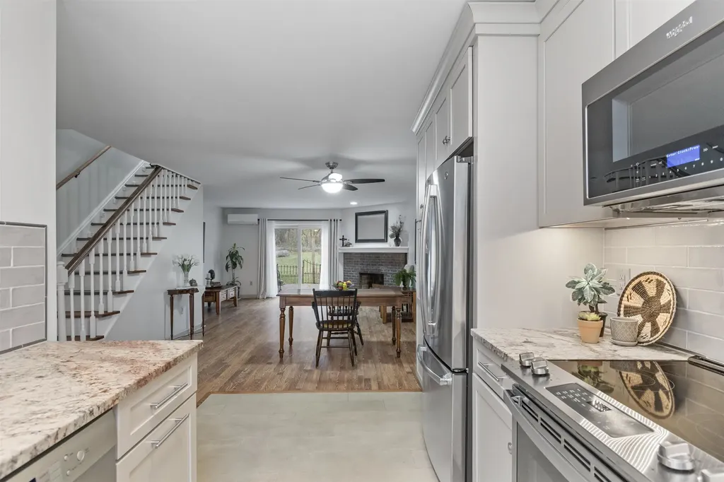 224 Locust Hill Shelburne VT 05482