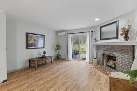 224 Locust Hill Shelburne VT 05482